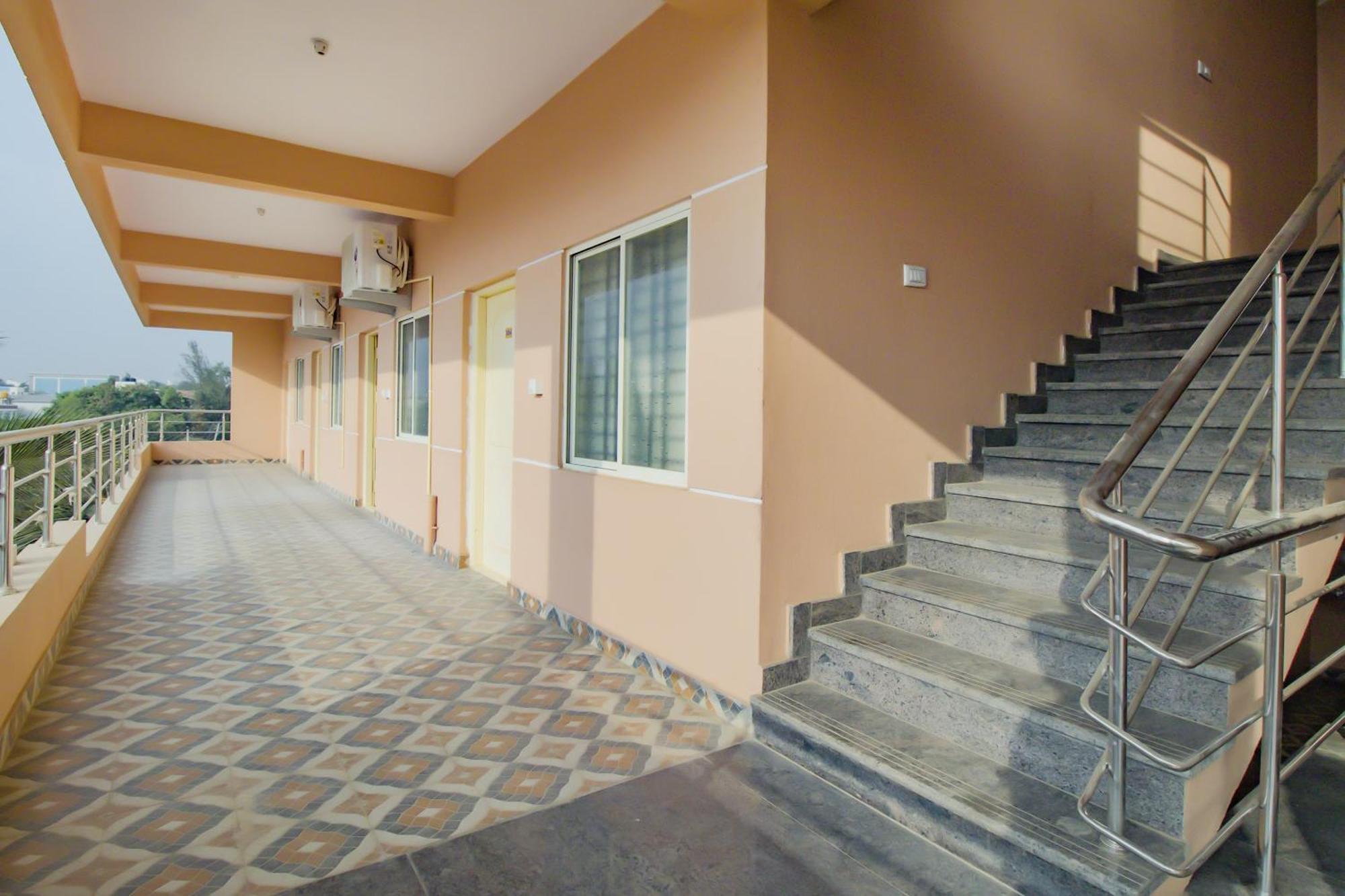 Hotel O P N K Suites Jālahalli Zewnętrze zdjęcie